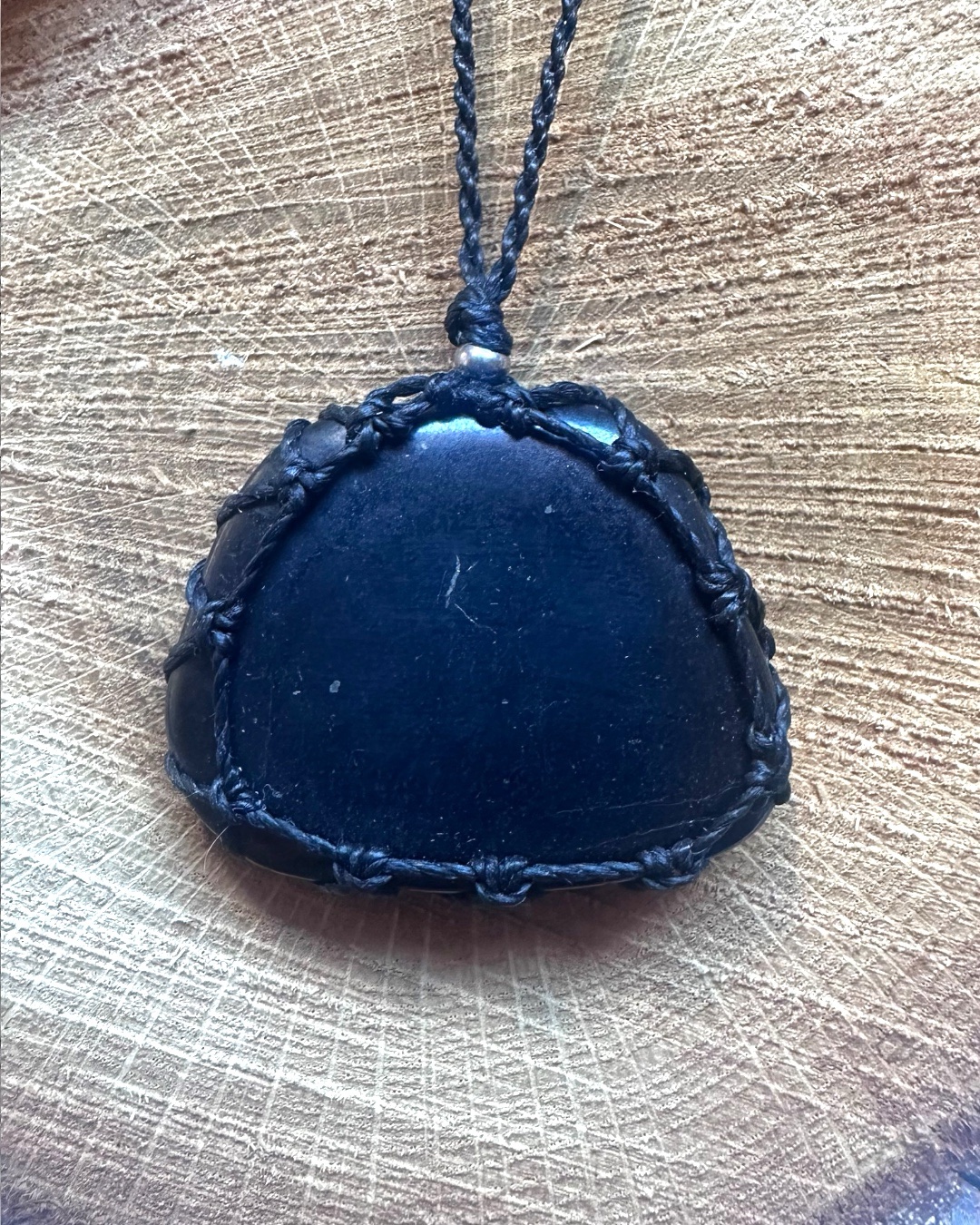 Collar Raíz Negra – Shungita - Imagen 3