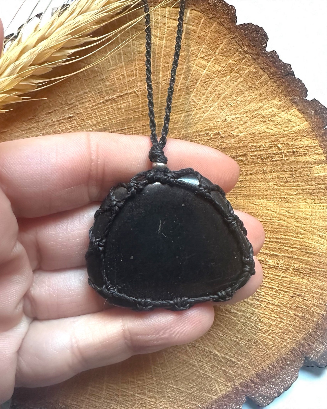 Collar Raíz Negra – Shungita - Imagen 4